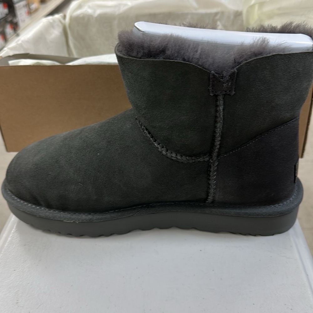 Ugg Mini Bailey Button in Gray Suede Boots with Button Detail - Picture 3 of 6